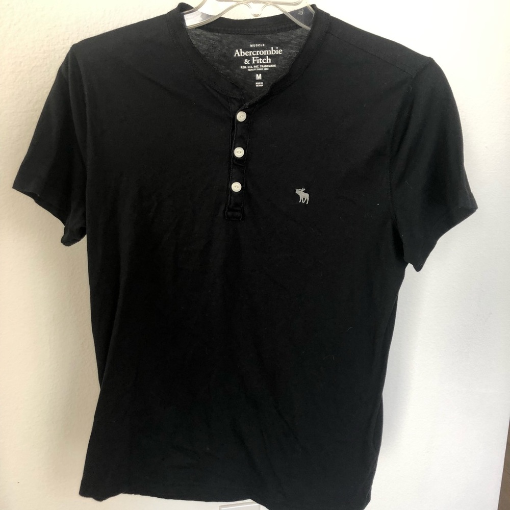 Men’s Abercrombie shirt